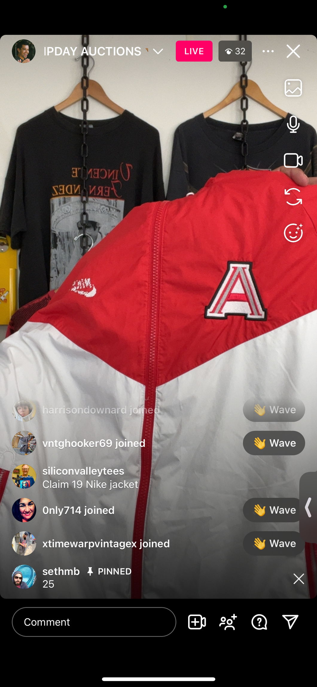 19 A red nike zip (secondhand)