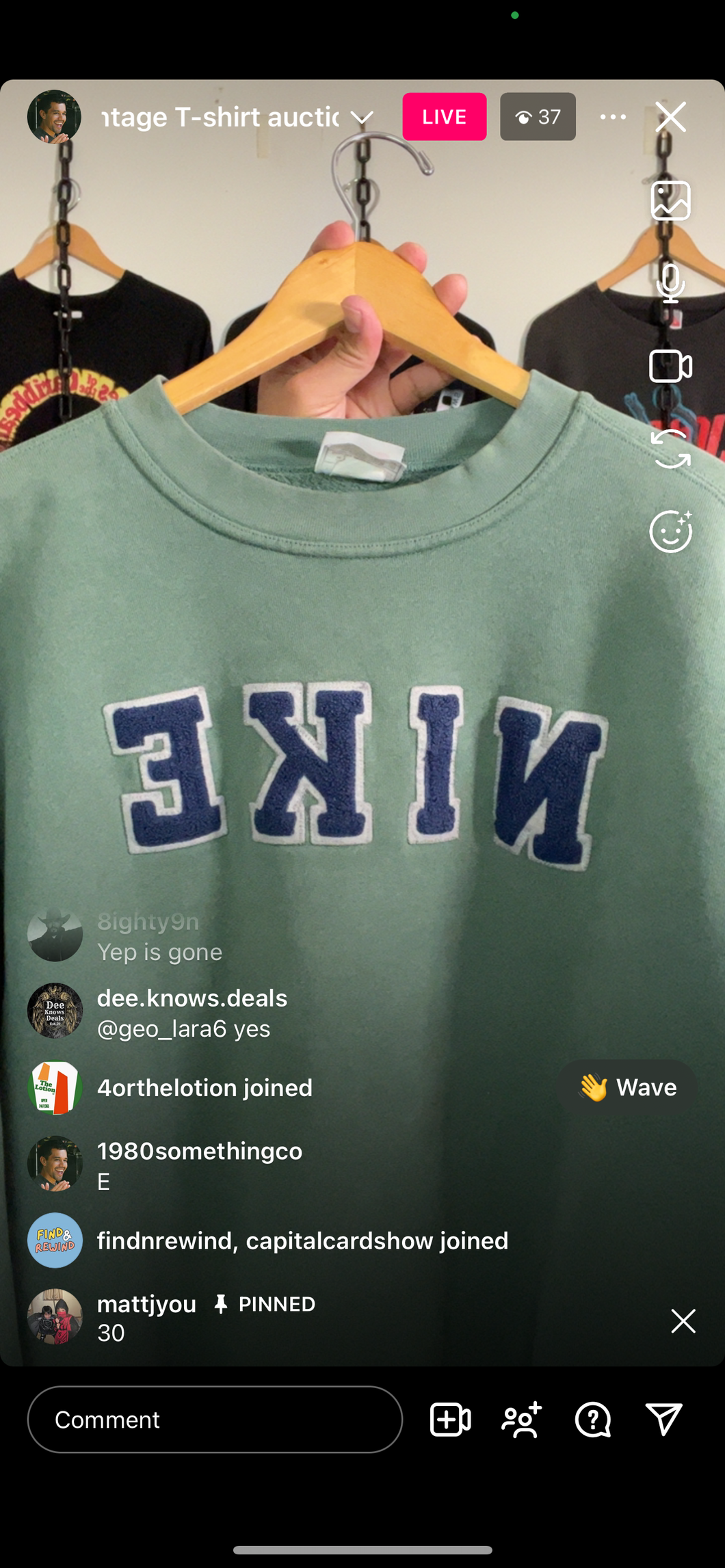 30 nike seafoam green chenille spellout crew (secondhand)