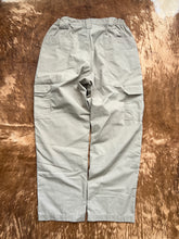 Load image into Gallery viewer, Military khaki pants (Secondhand)